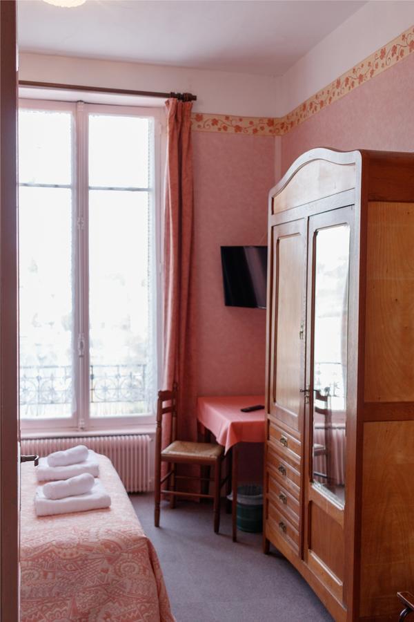 Castel Regina Hotel Châtel-Guyon Esterno foto